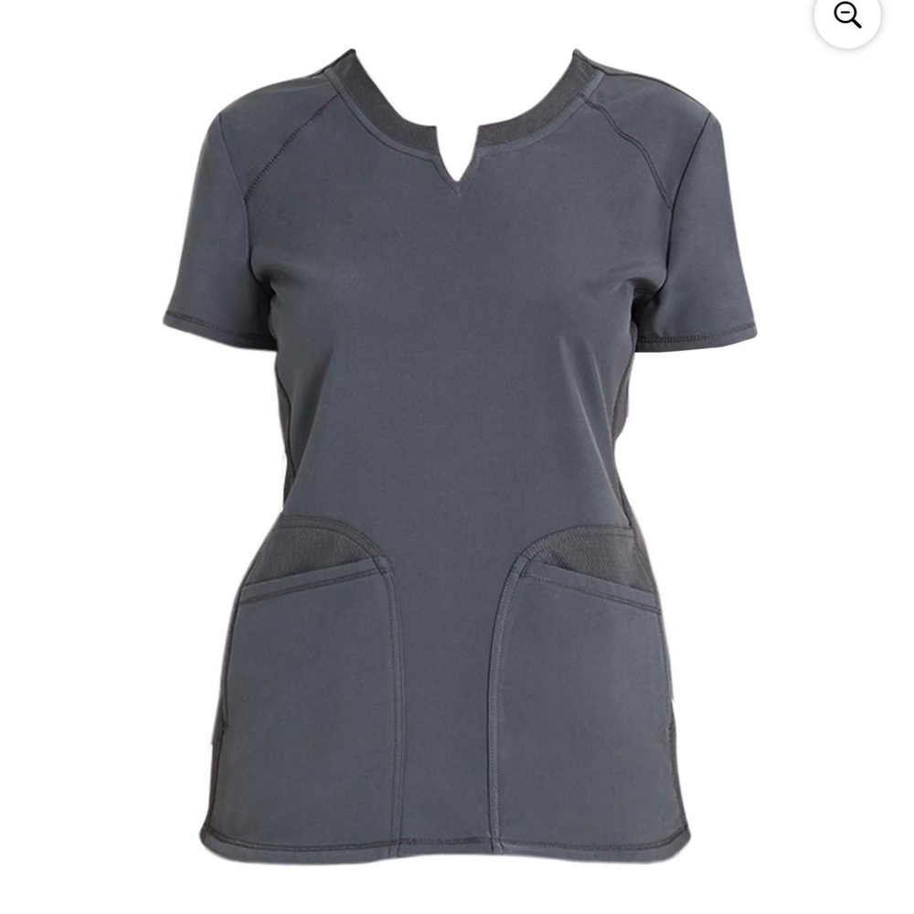 Women’s Charcoal Short-Sleeve Notch Neck Pocket Tee